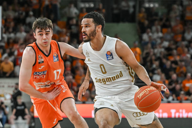 事激励了无 事激励了无