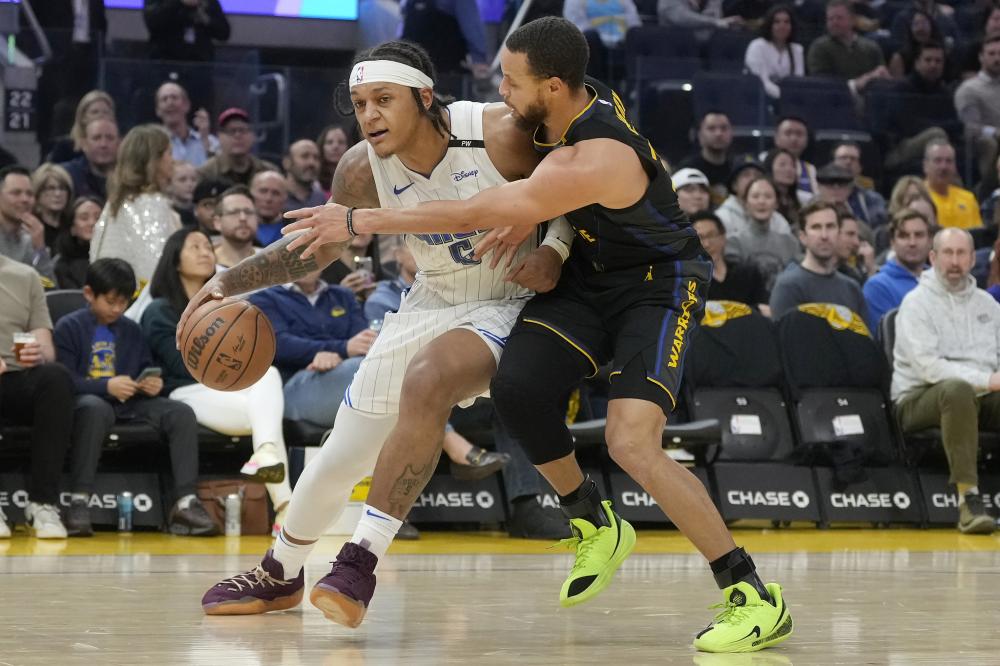 坚韧拼搏铸 坚韧拼搏铸